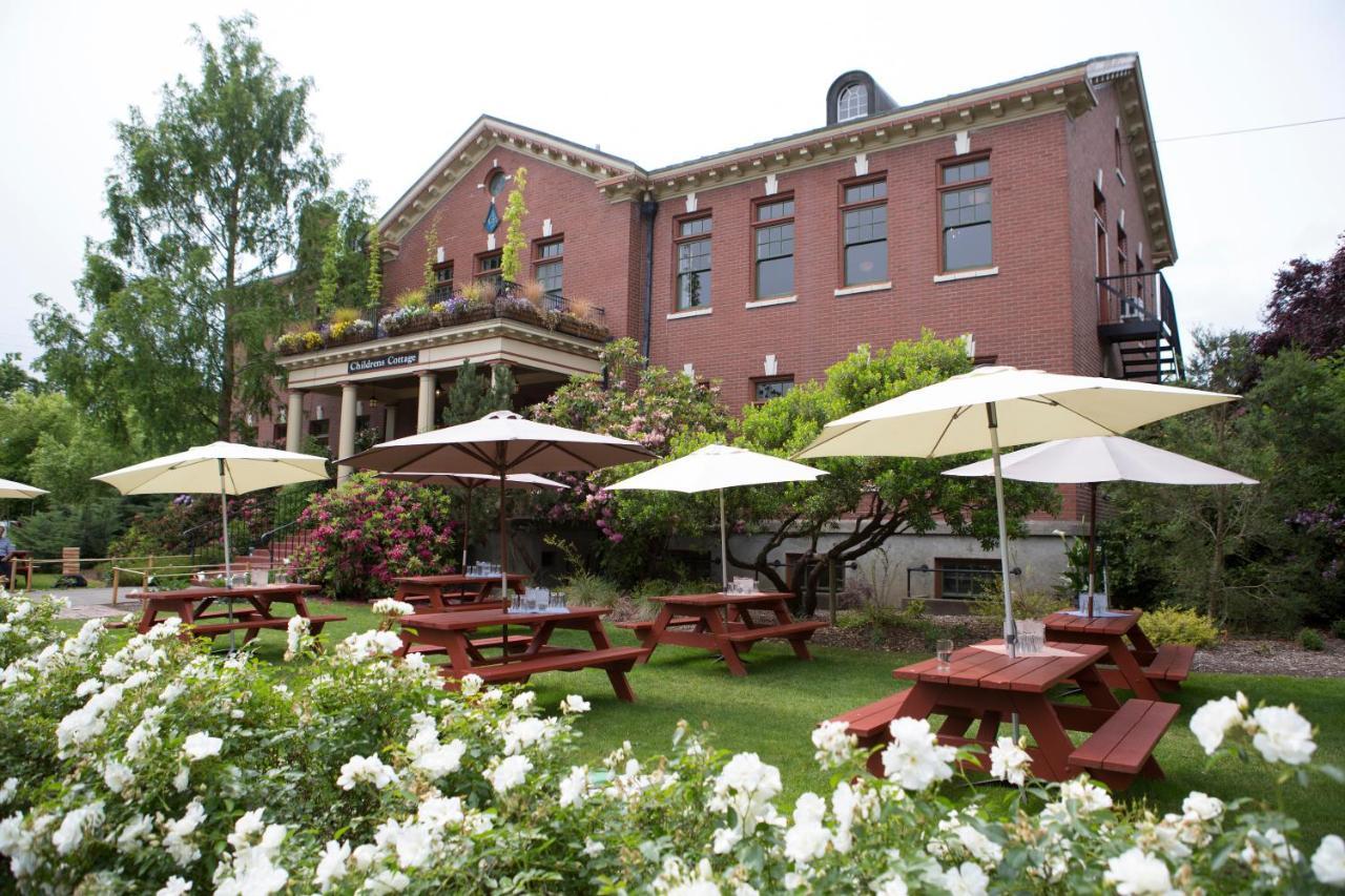 Mcmenamins Grand Lodge Forest Grove Eksteriør bilde