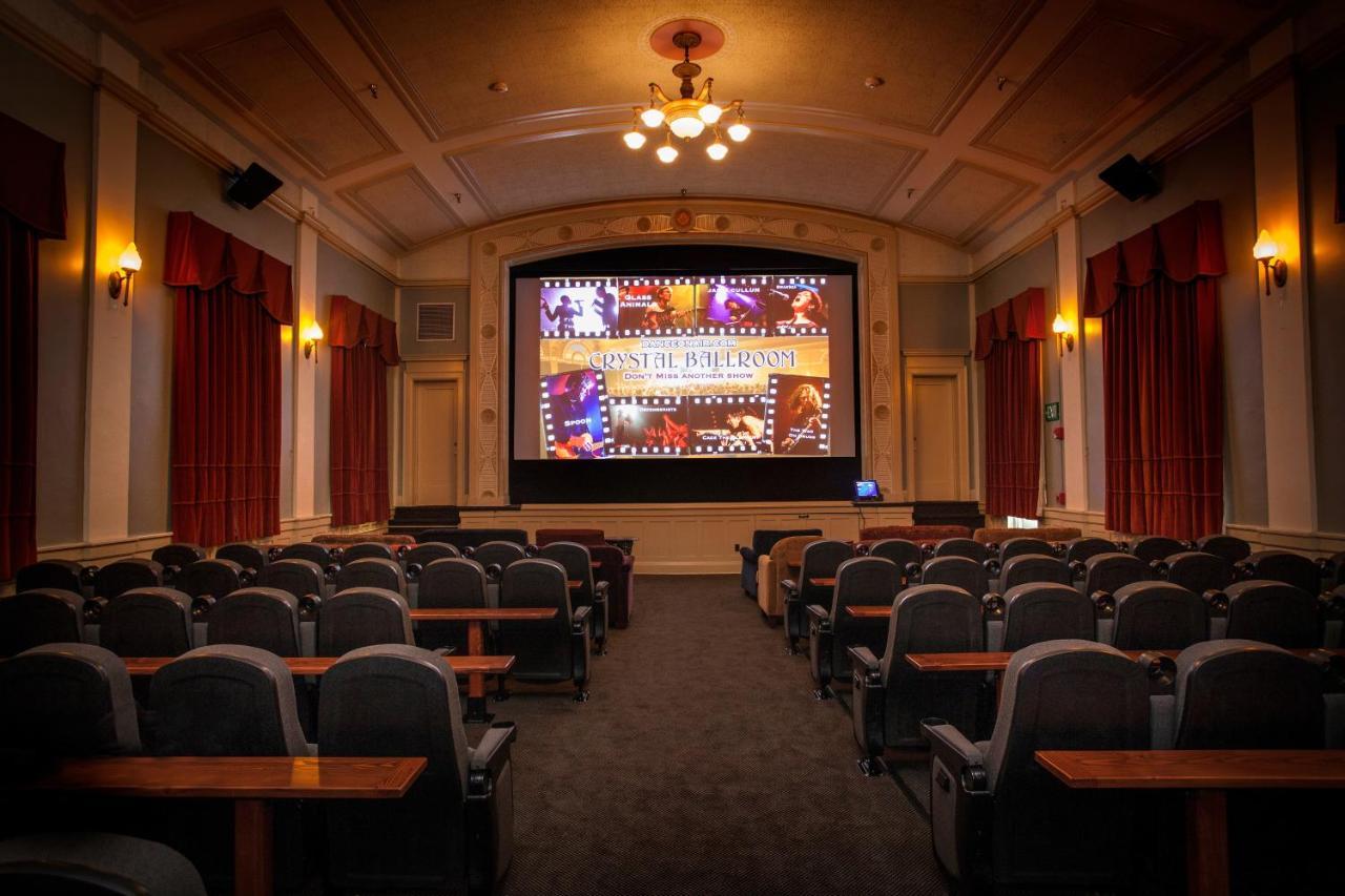 Mcmenamins Grand Lodge Forest Grove Eksteriør bilde