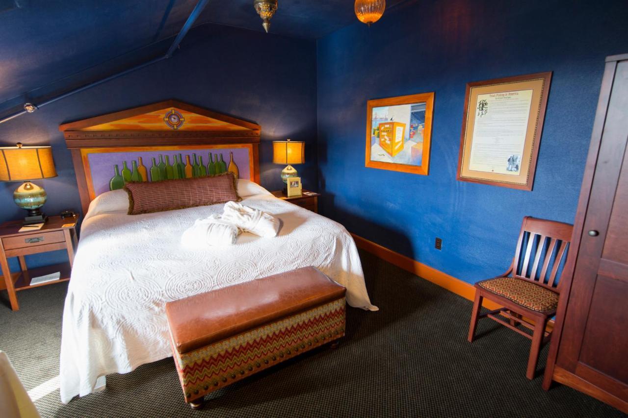 Mcmenamins Grand Lodge Forest Grove Eksteriør bilde