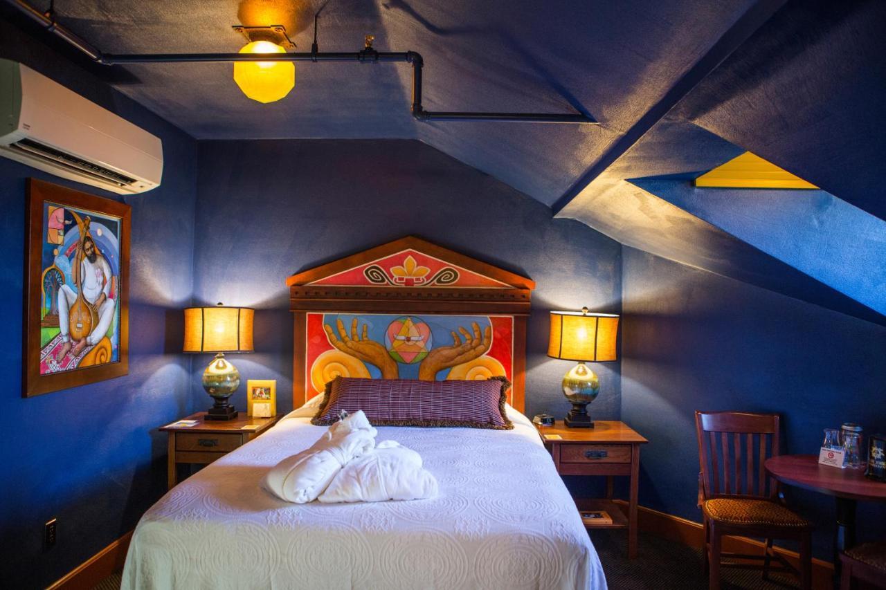 Mcmenamins Grand Lodge Forest Grove Eksteriør bilde